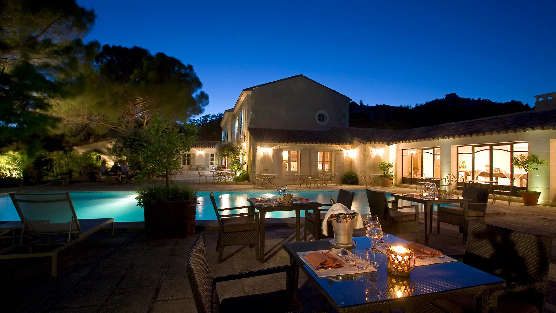 Benvengudo Hotel Les Baux-de-Provence 4*,